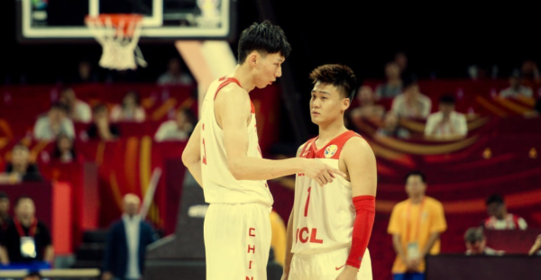 涨8 时隔六年，边线球组合又成队友，李楠就是不信邪，网友却比较担心